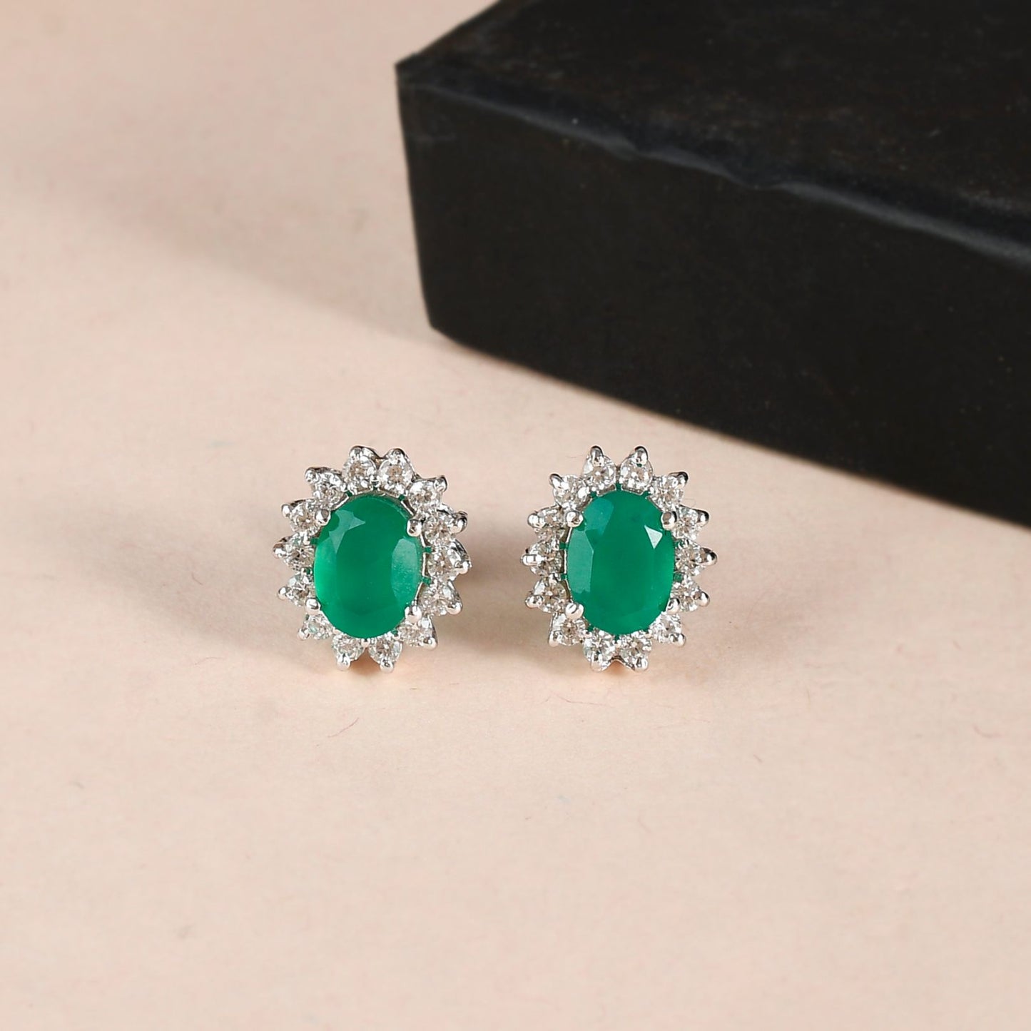 Emerald Elegance Jewels