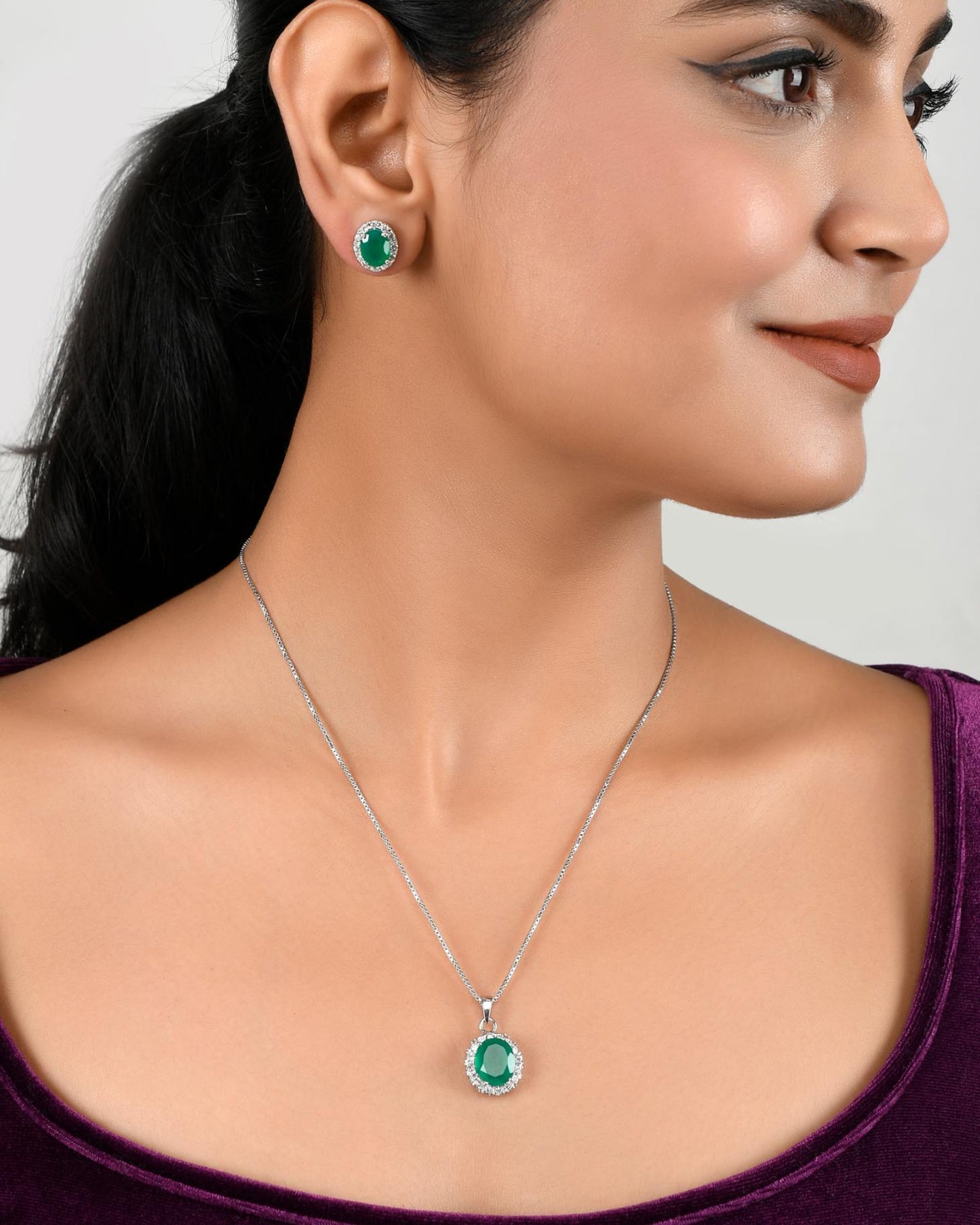 Emerald Enchantment Jewelry Set