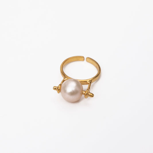 Pearl Pod Ring