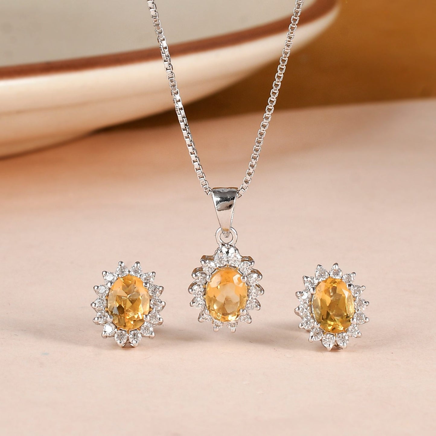 Radiant Oval Citrine Pendant Set