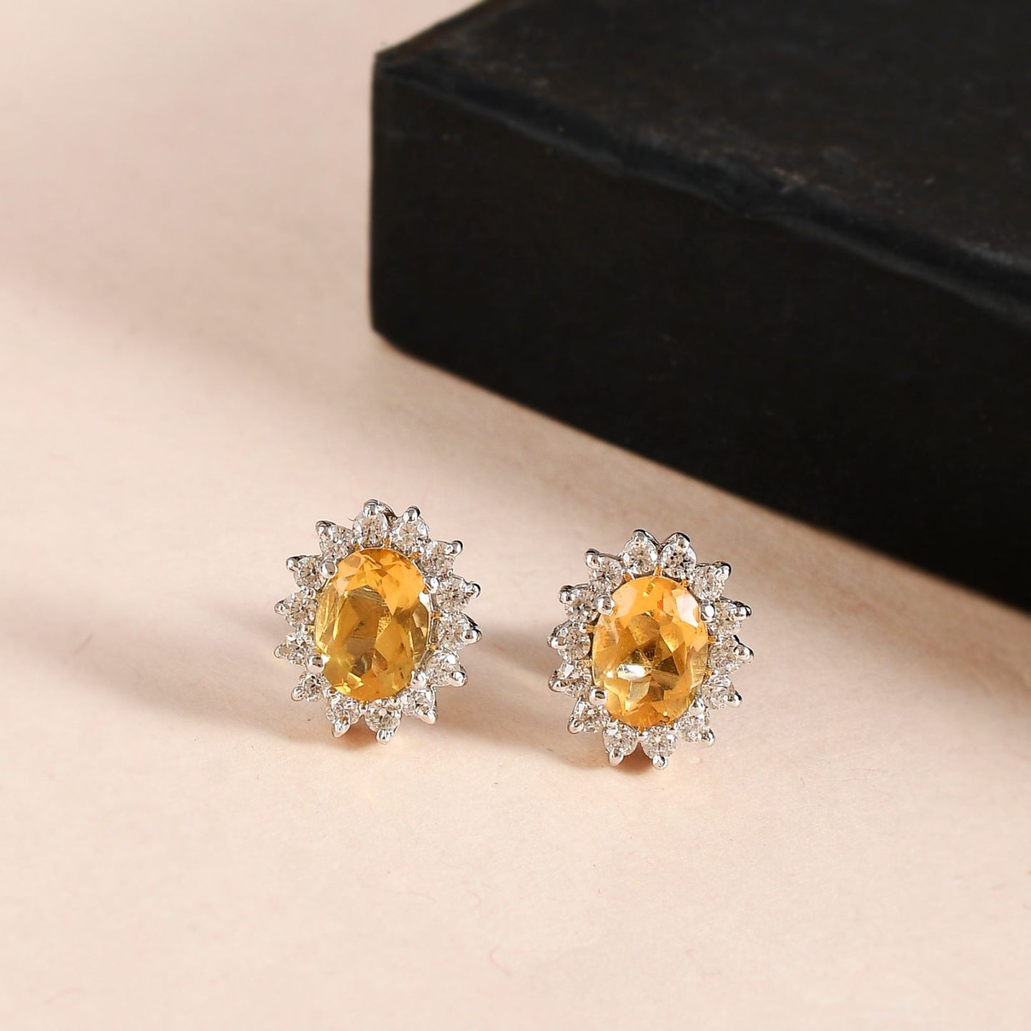 Radiant Oval Citrine Pendant Set